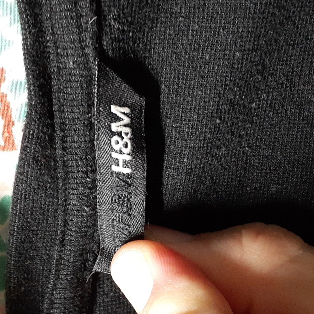 H&M Black Cotton T-Shirt, Size L - Picture 5 of 8
